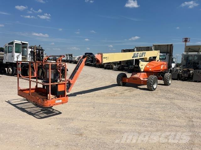 JLG M600JP Bomliftar