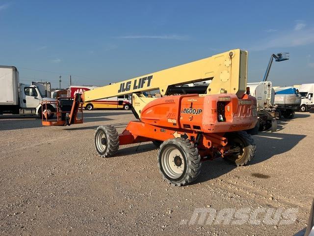 JLG M600JP Bomliftar