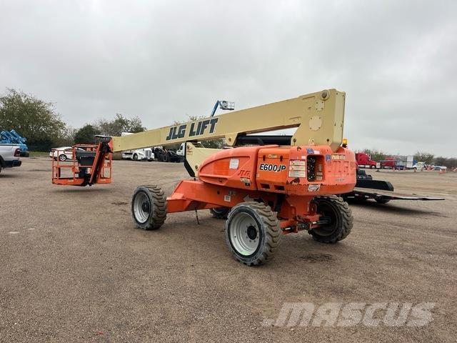 JLG M600JP Bomliftar
