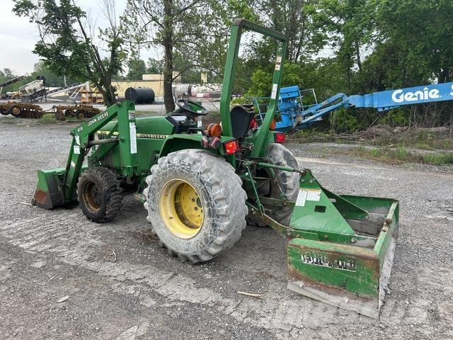 John Deere  Kompakttraktorer