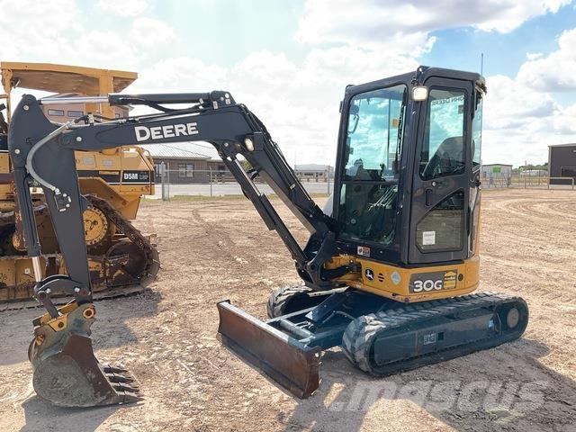 John Deere 30G Bandgrävare