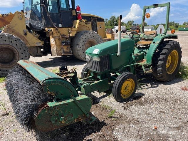 John Deere 970 Inomhus sopmaskiner