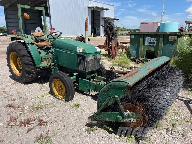 John Deere 970 Inomhus sopmaskiner