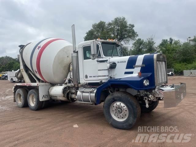 Kenworth C500 Övriga bilar