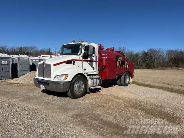 Kenworth T270 Slamsugningsbil