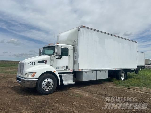 Kenworth T270 Skåpbilar