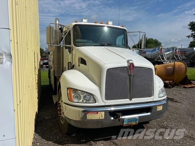Kenworth T270 Plogbilar