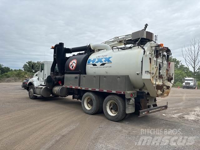 Kenworth T440 Bandgrävare