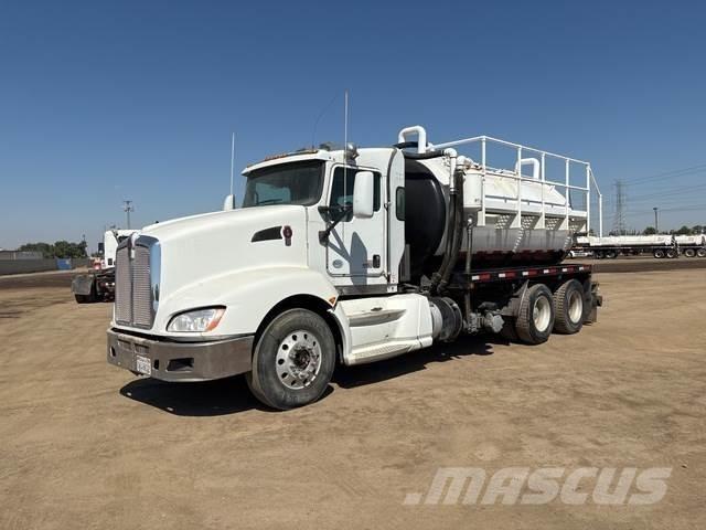 Kenworth T660 Slamsugningsbil