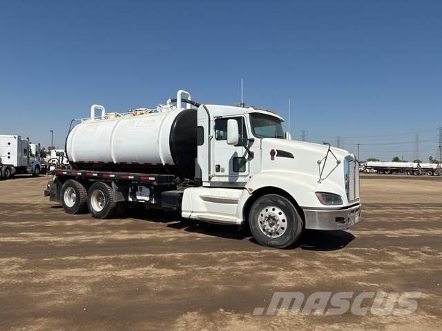 Kenworth T660 Slamsugningsbil