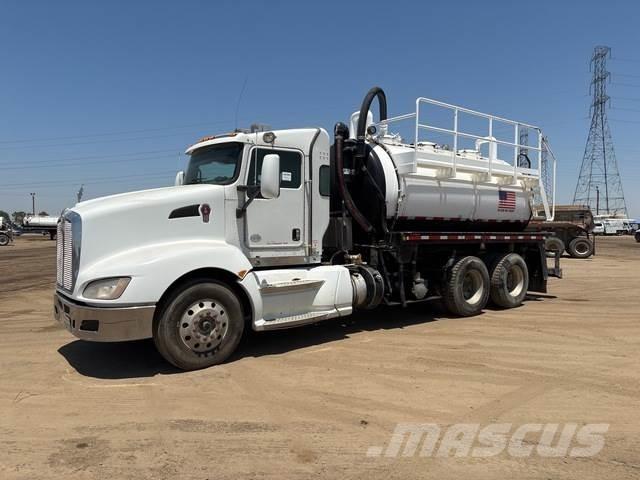 Kenworth T660 Slamsugningsbil