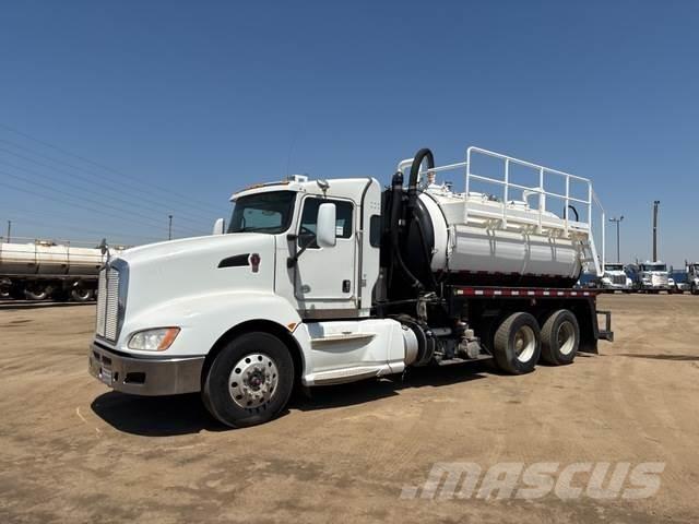 Kenworth T660 Slamsugningsbil