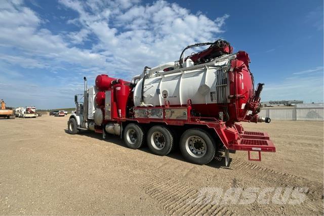 Kenworth T800 Bandgrävare