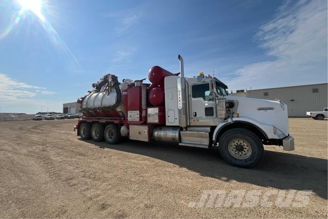 Kenworth T800 Bandgrävare
