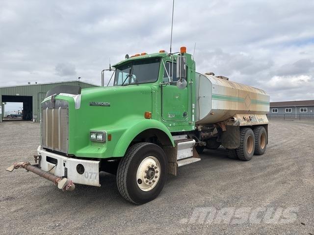 Kenworth T800 Vattentankbilar