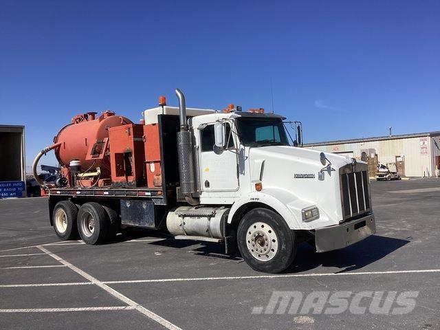 Kenworth T800 Bandgrävare