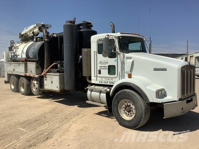 Kenworth T880 Bandgrävare