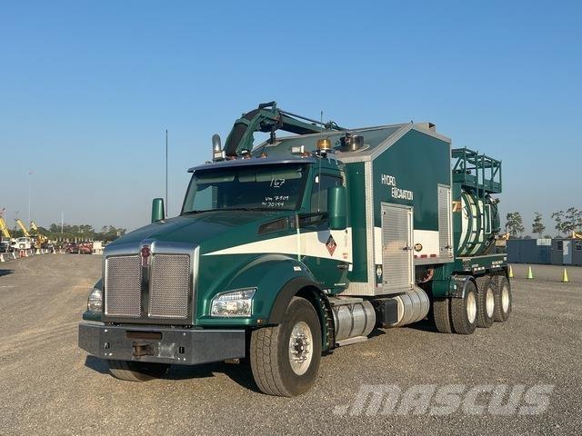 Kenworth T880 Bandgrävare
