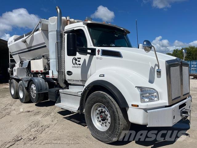 Kenworth T880 Cementbil
