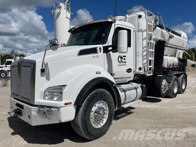 Kenworth T880 Cementbil