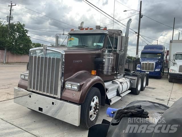 Kenworth W900 Dragbilar