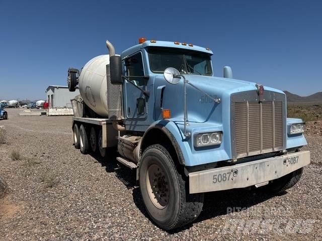 Kenworth W900 Övriga bilar