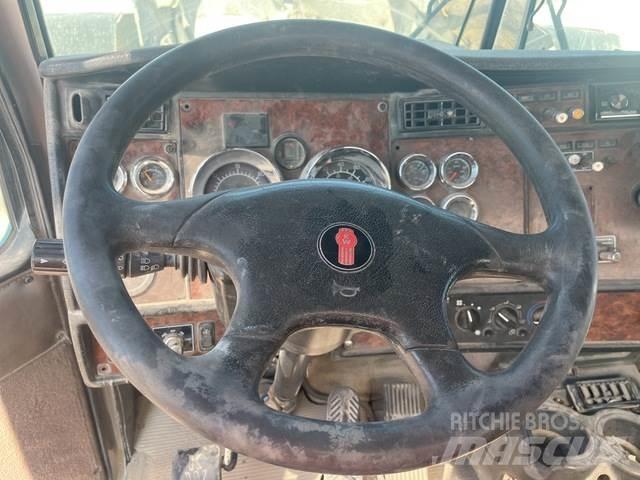 Kenworth W900 Övriga bilar