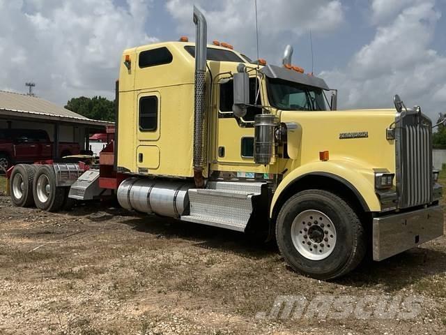 Kenworth W900 Bärgningsbilar