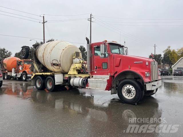 Kenworth W900B Övriga bilar