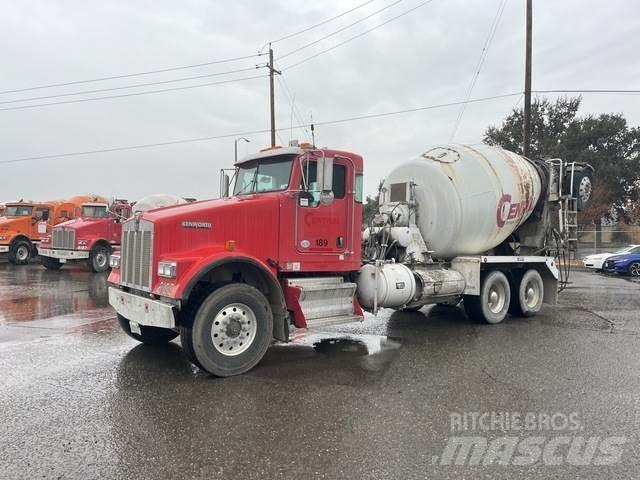 Kenworth W900B Övriga bilar