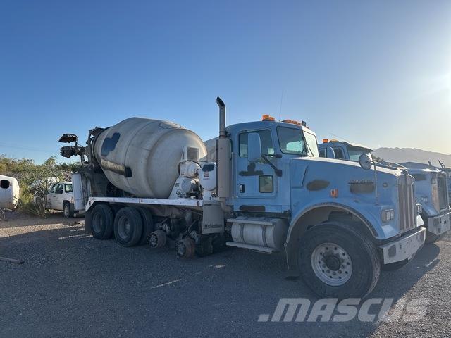 Kenworth W900B Övriga bilar