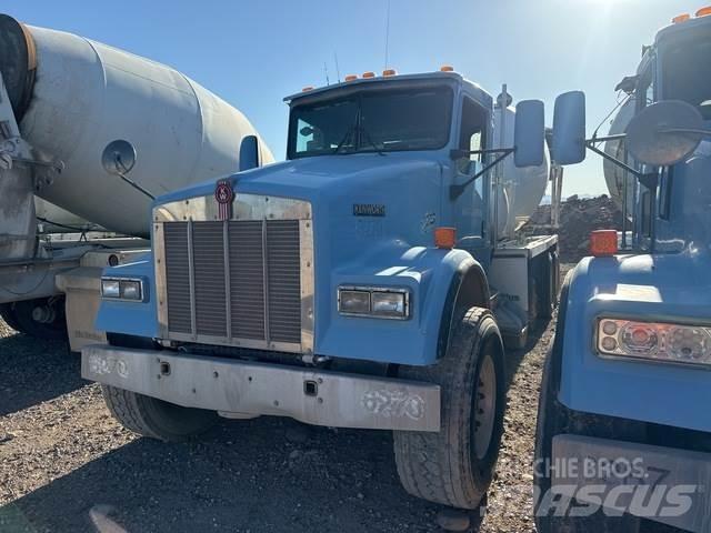 Kenworth W900B Övriga bilar