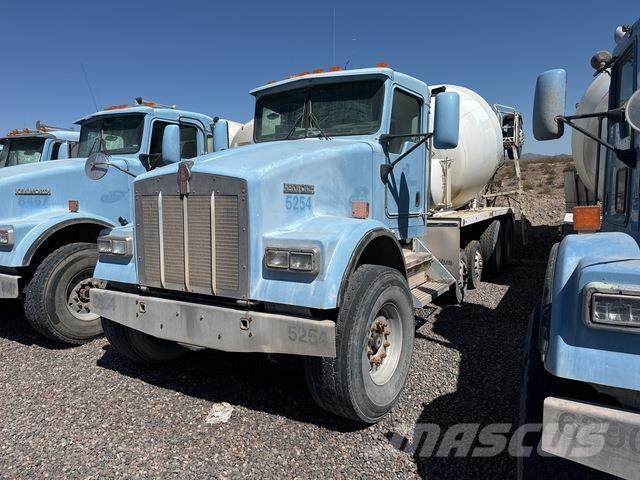 Kenworth W900B Övriga bilar