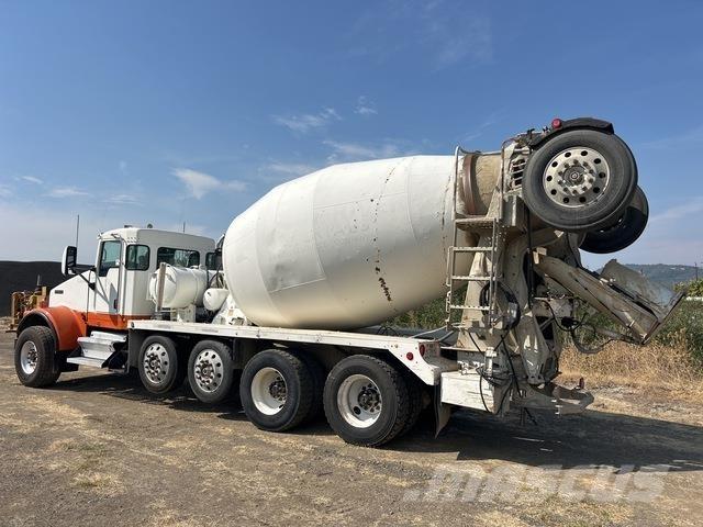 Kenworth W900B Övriga bilar