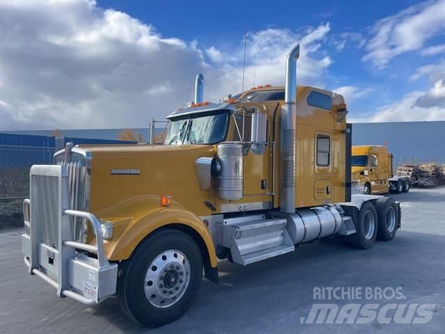 Kenworth W900L Dragbilar