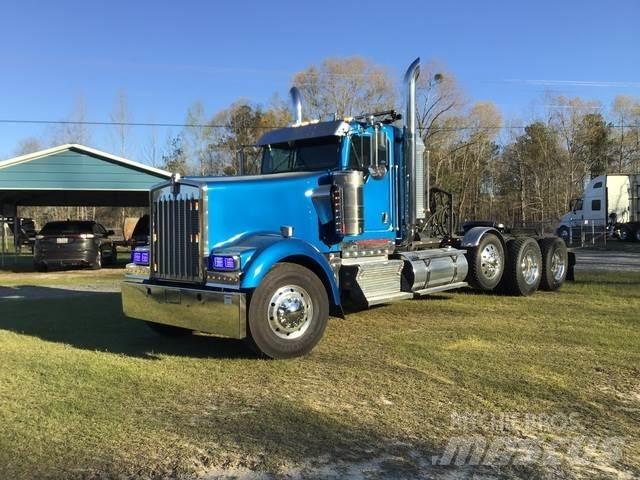 Kenworth W900L Dragbilar