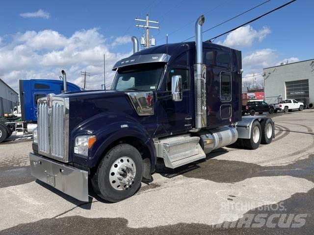 Kenworth W990 Dragbilar