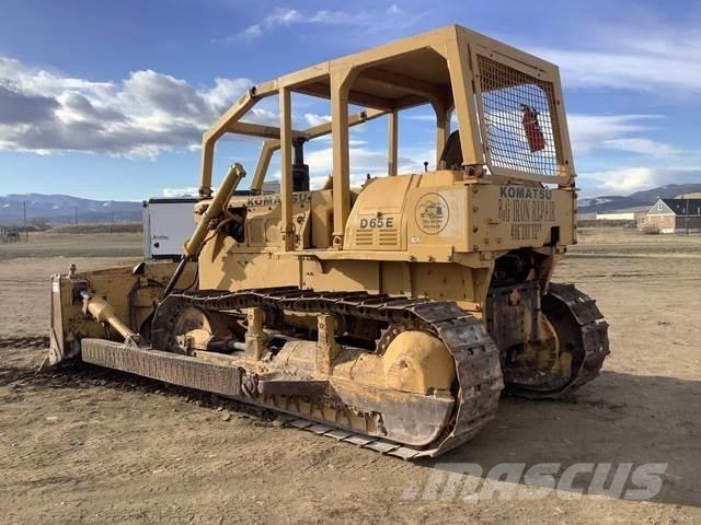 Komatsu D65E-6 Bandschaktare