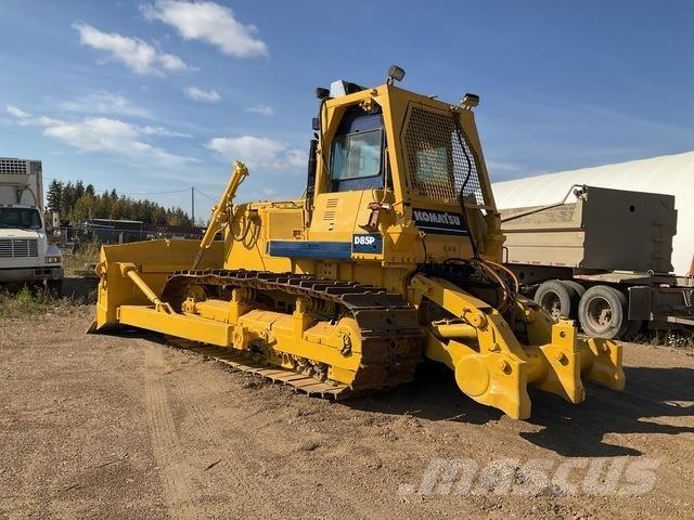 Komatsu D85P Bandschaktare