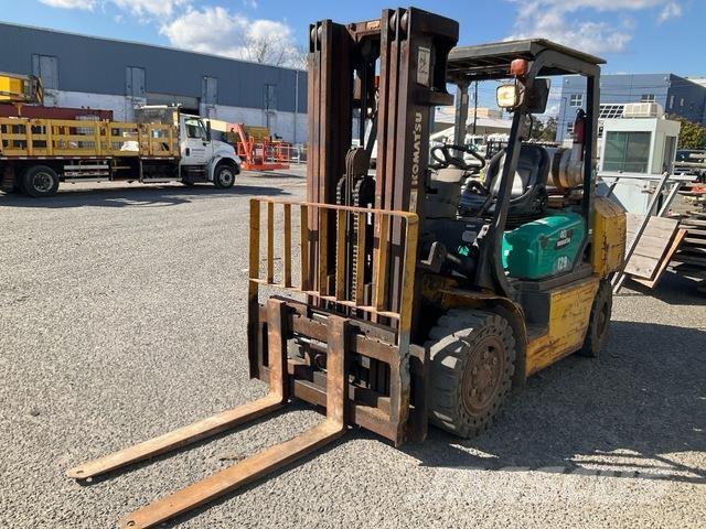 Komatsu FG40ZT Övriga motviktstruckar