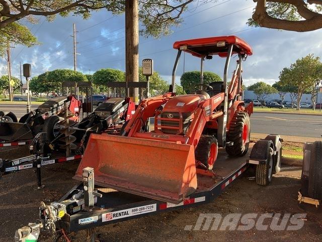 Kubota B26TLB Grävlastare