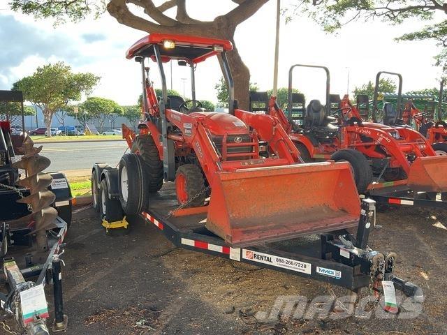 Kubota B26TLB Grävlastare
