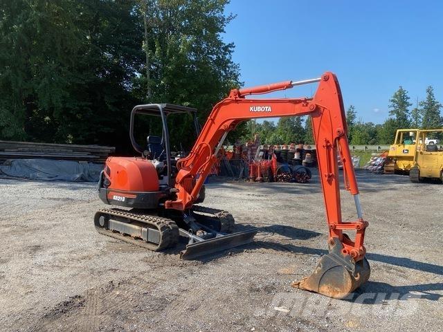 Kubota KX121-3 Bandgrävare