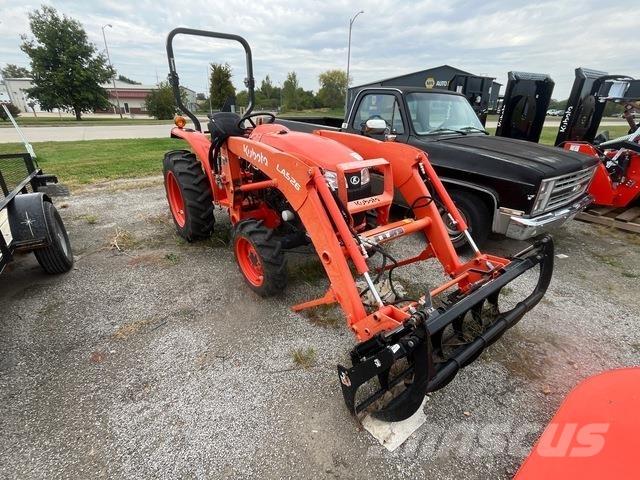 Kubota L3301D Kompakttraktorer