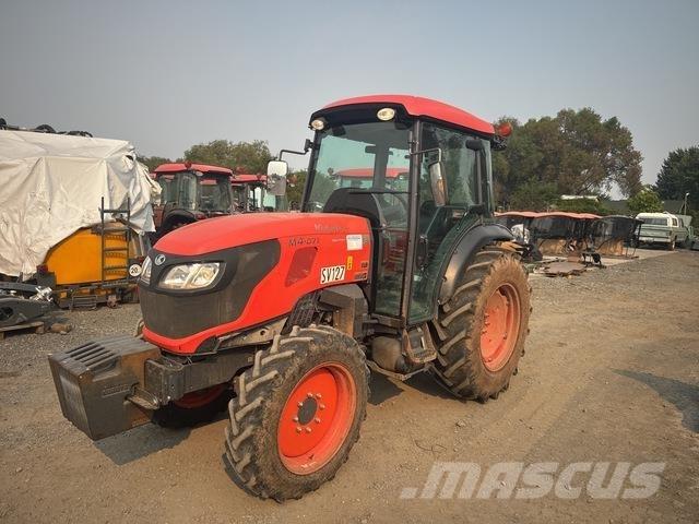 Kubota M4-071N Kompakttraktorer