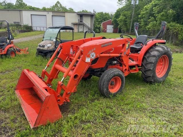 Kubota MX4700F Kompakttraktorer