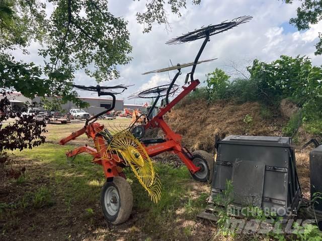 Kubota RA210CR Vändare och luftare