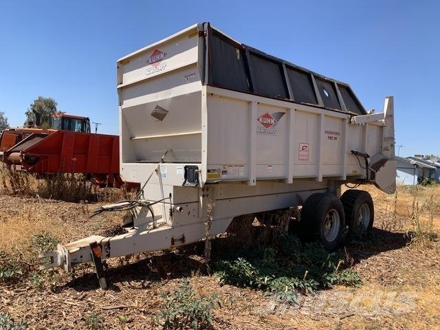 Kuhn PSC161T Fast- och kletgödselspridare