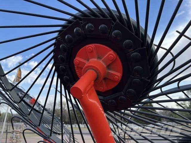 Kuhn SR110 GII Vändare och luftare