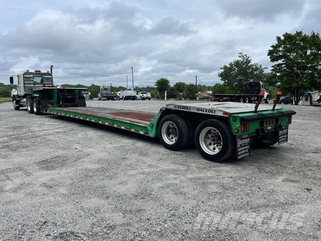 Landoll 825D Maskintransporter